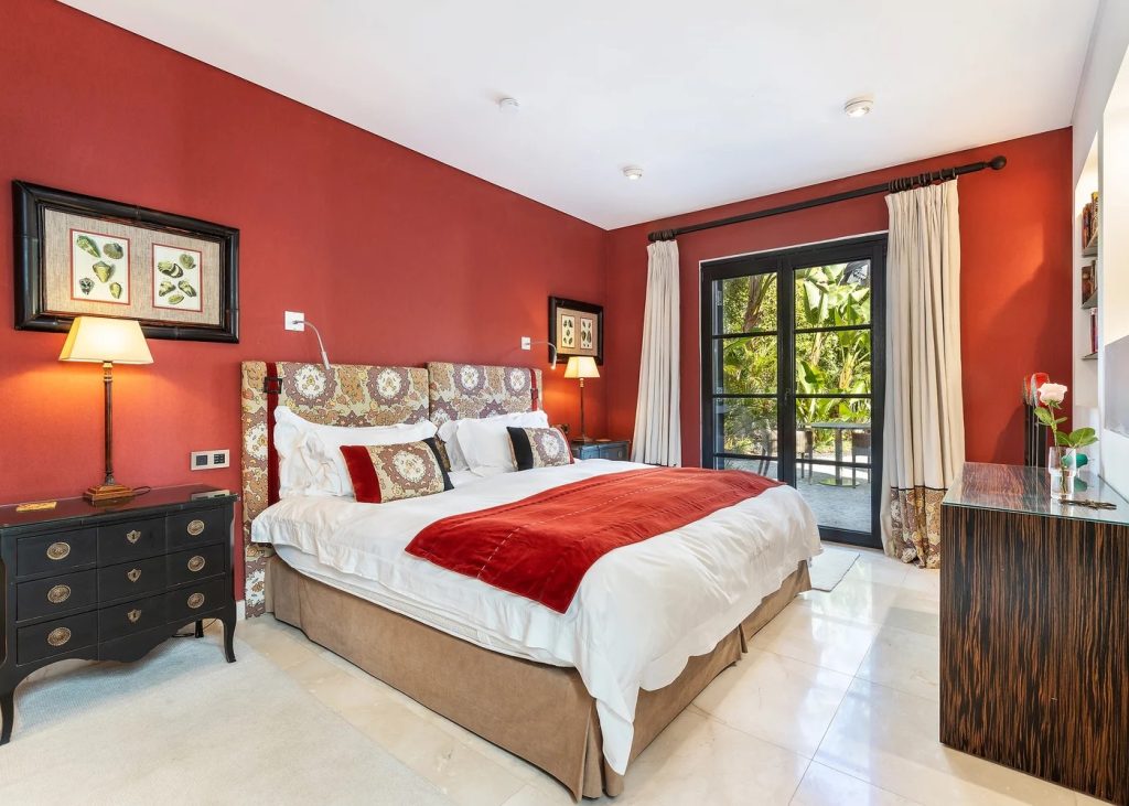 Vila Cove del Mar Galé Albufeira holiday luxury villa rentals in the Algarve Algarve luxury concierge Villas 5 7-5