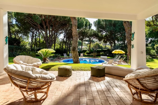 Villa Guru 1