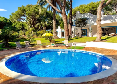 Villa Guru 1