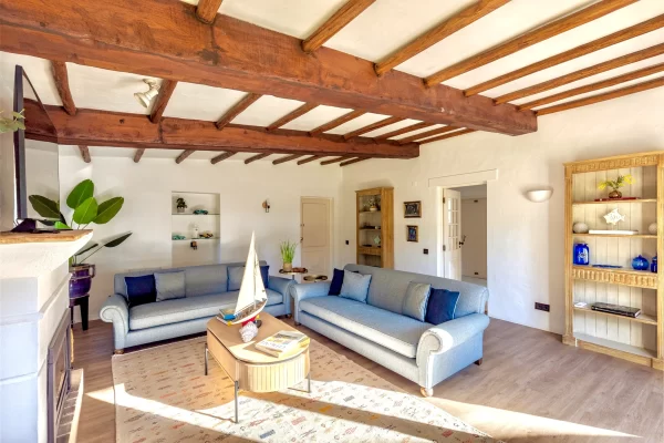 Villa Guru 1