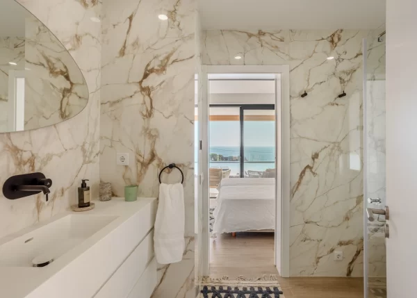 Villa Guru 10