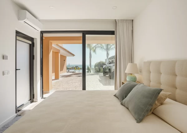 Villa Guru 10