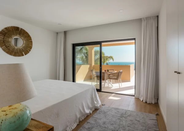 Villa Guru 10