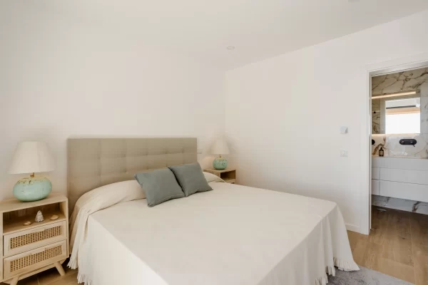 Villa Guru 10