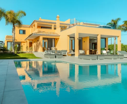 Villa Guru 10