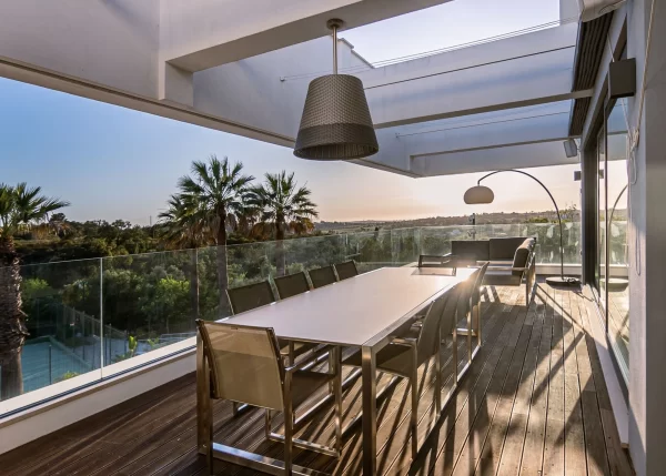 Villa Guru 12