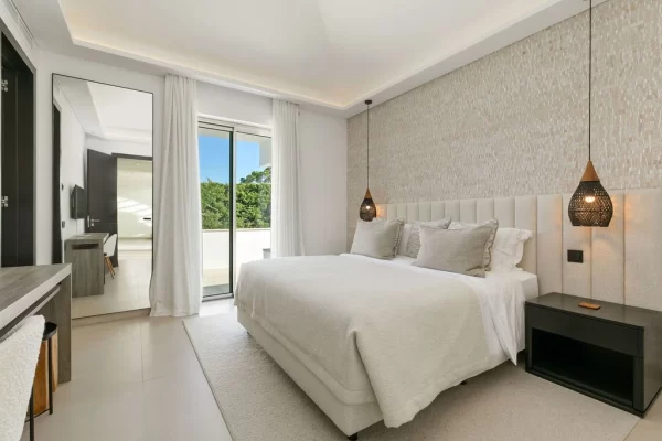 Villa Guru 2