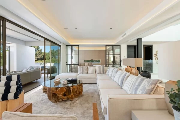 Villa Guru 2