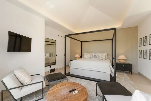 Villa Guru 2