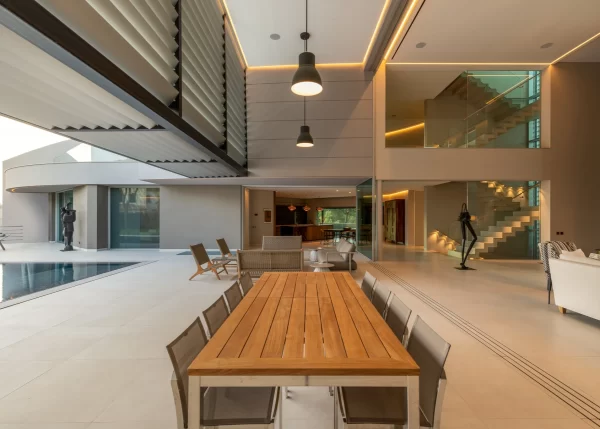 Villa Guru 4