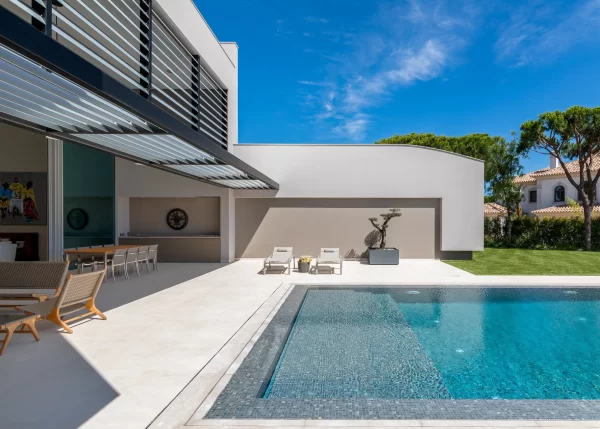 Villa Guru 4