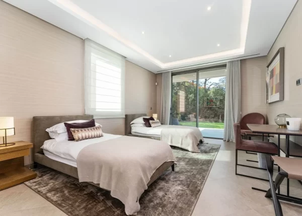 Villa Guru 5