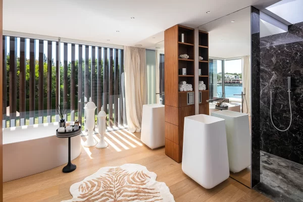 Villa Guru 6