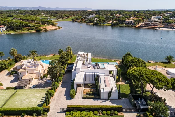 Villa Guru 6
